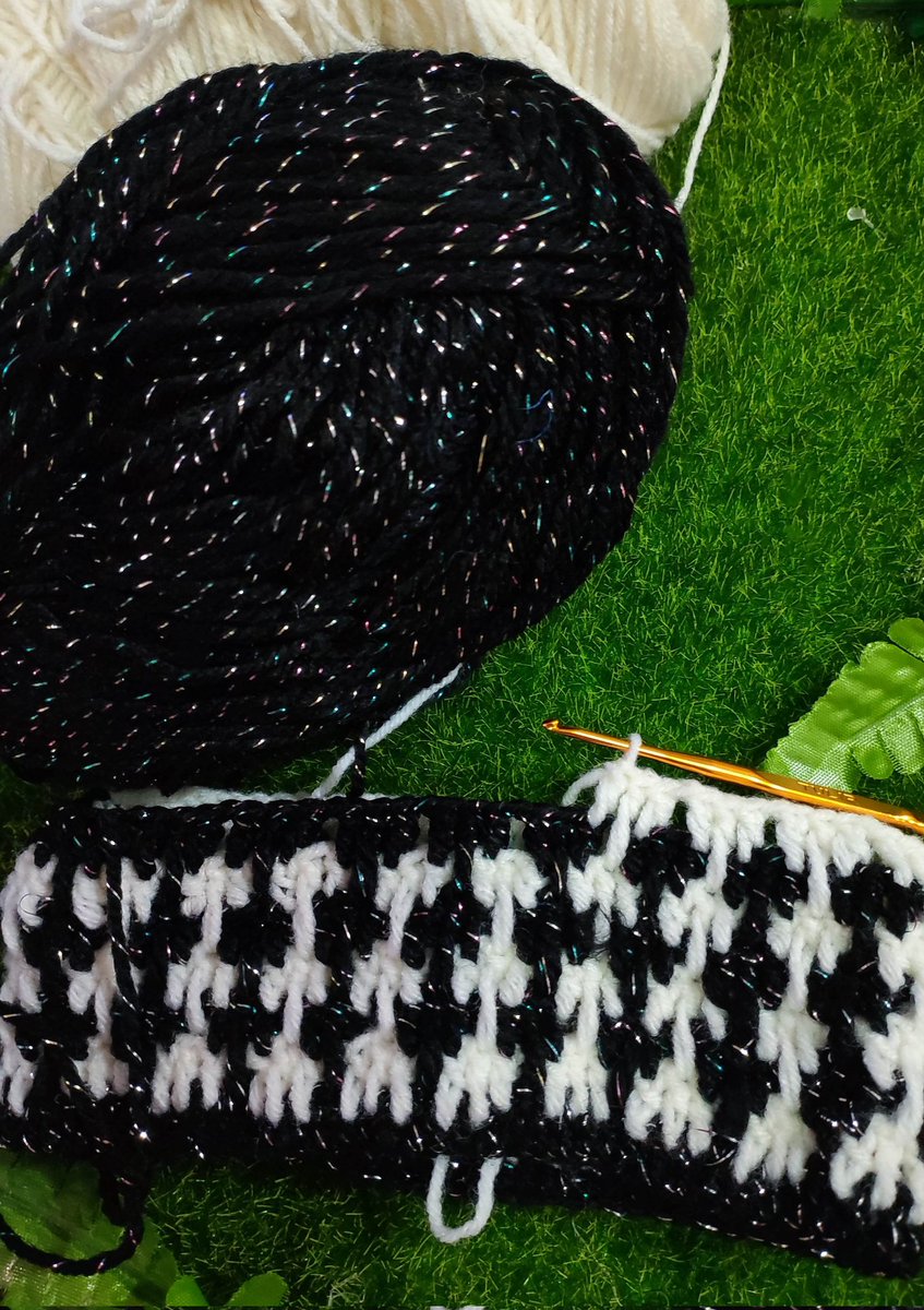 milky424's tweet photo. Stricked with crochet since last night. I am still on progress of creating new mobile bag. Let see my amazing work later on.
HAPPY SUNDAE ALL🍨🍩🧁🍰🍨🍦🍮🍭🍵 https://t.co/i4ZdKRXmSB