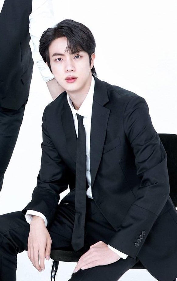 selfy_t's tweet photo. #JIN #SEOKJIN
#BTSFESTA2022

9 YEARS WITH JIN 
LEGEND SINGER SONGWRITER JIN

Always listening to Best Global K-Drama OST #Yours_Jin and legendary viral song #SuperTuna_Jin by #BTSJIN #JIN from @BTS_twt

 https://t.co/CPEDVGYxiN https://t.co/36P9RQ4ArL