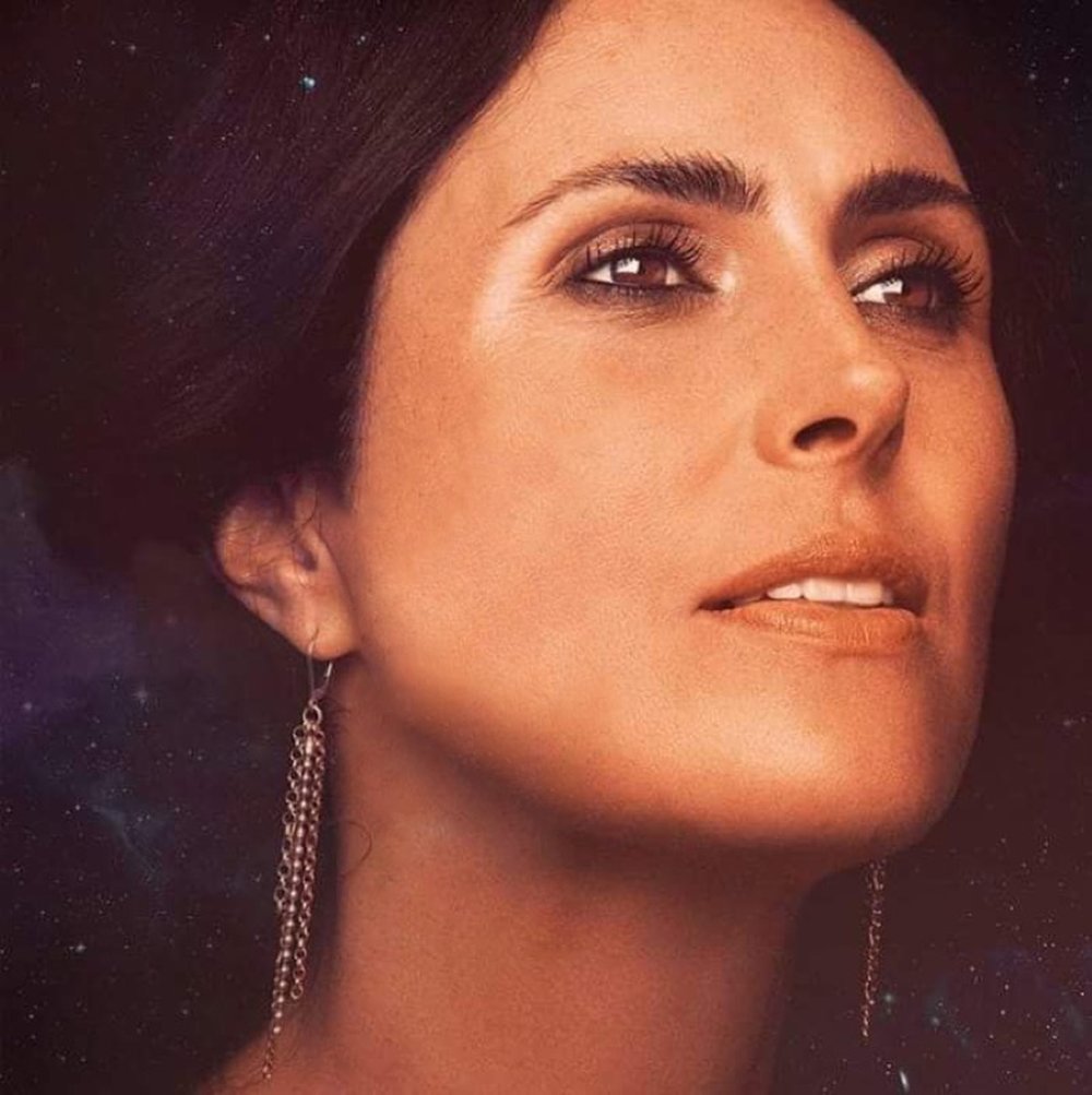 sharondenadelbr's tweet image. My Indigo #SideProjectSaturday

My Indigo: myindigo.lnk.to/MyIndigo-Album

@WTofficial #WithinTemptation #SharondenAdel 
@MyIndigoMusic #MyIndigo #Pop #Indie