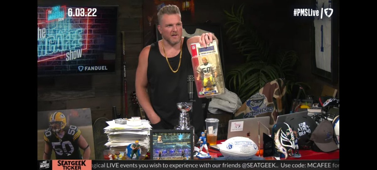 TheWonnenOnlee's tweet photo. #PMSAJSelfPop you're a missed gem @BradleyAmes4 and I LUH YEW BRO
Great chug video, as always. Someday we'll toast in person π» WHAAD
$pokingbears https://t.co/wLSNSlhXIk