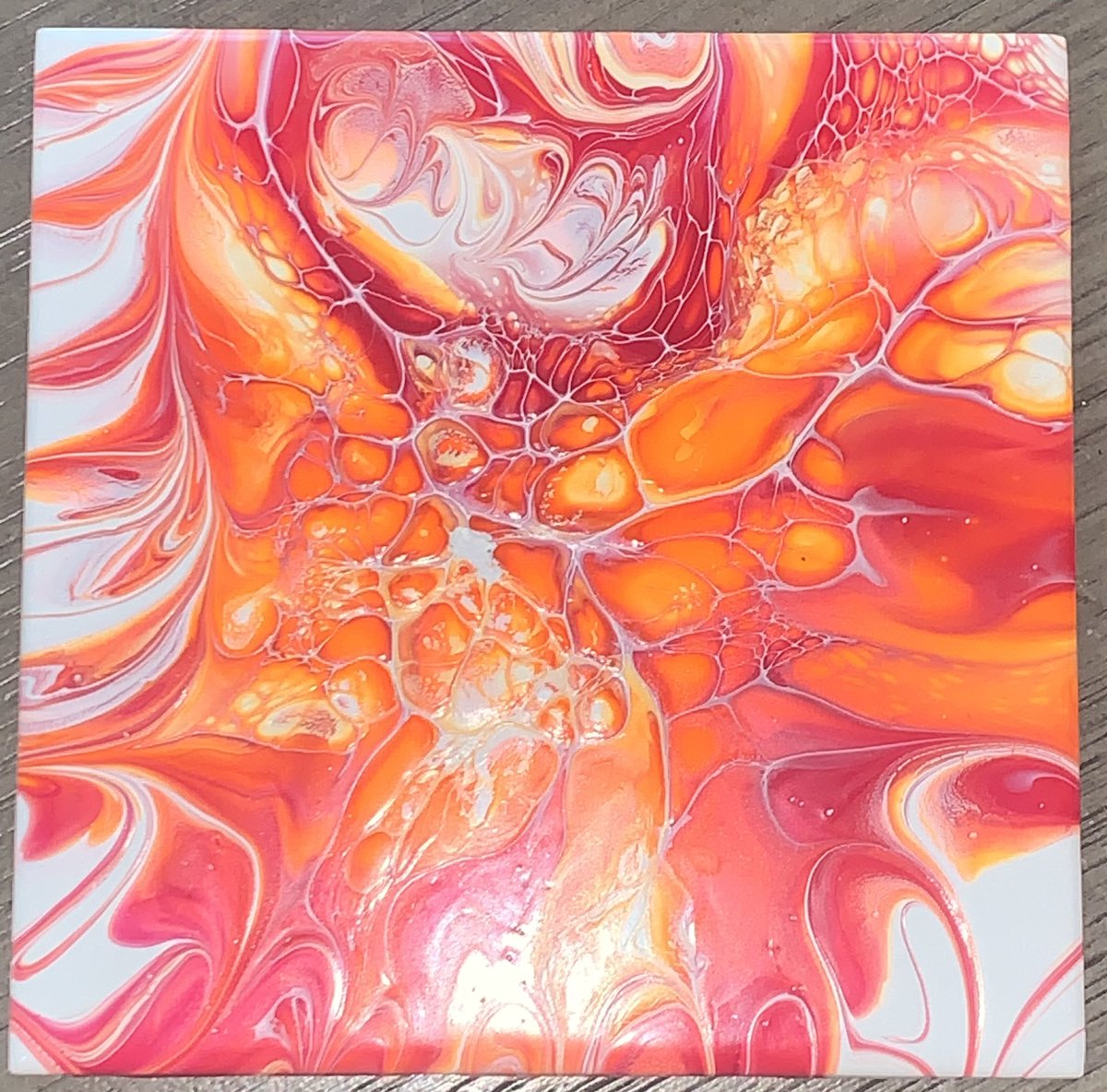 amzy2006's tweet photo. Hi, I’m Amy. I’m a fluid art artist &amp; I’d love to share/send some of my work to you.💖 @ParisHilton @whoisaddison @MileyCyrus @noahcyrus @britneyspears @JLo https://t.co/X8VUwLnfsl
