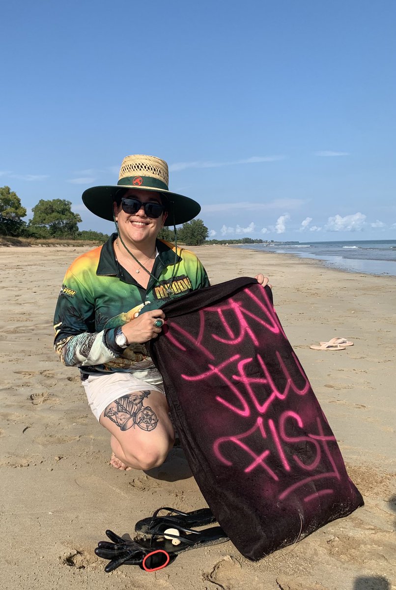 ⚛️ Ms Snaps (✨,🔭) tweet media