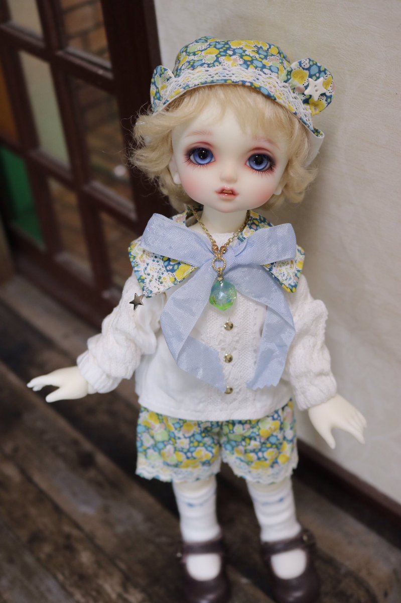 Cafe_de_nico's tweet photo. 可愛い〜〜!!!!!😭💕💕
絶対似合うと思っていたので購入できて嬉しいです可愛いーーー!!!靴下のところにも可愛いお花😍🌸
#pluskis https://t.co/1Q85m0aF8N