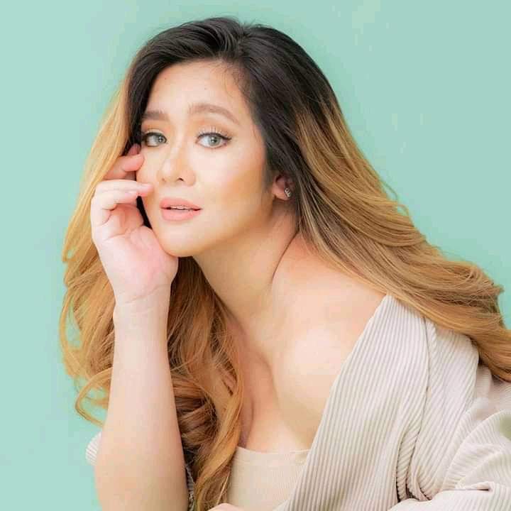 IntoAngeline's tweet photo. The visual acckkk

WELCOME BACK ANGELINE
#AngelineQuinto

POWER DIVA https://t.co/YvWBBI6cpj