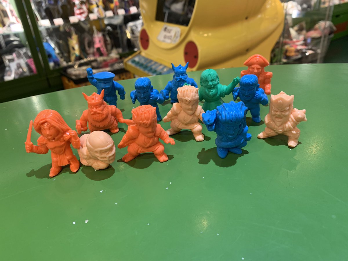 ムーゴーの日】ワールドヒーローズ 消しゴムもやって来たよ♪造形の緩