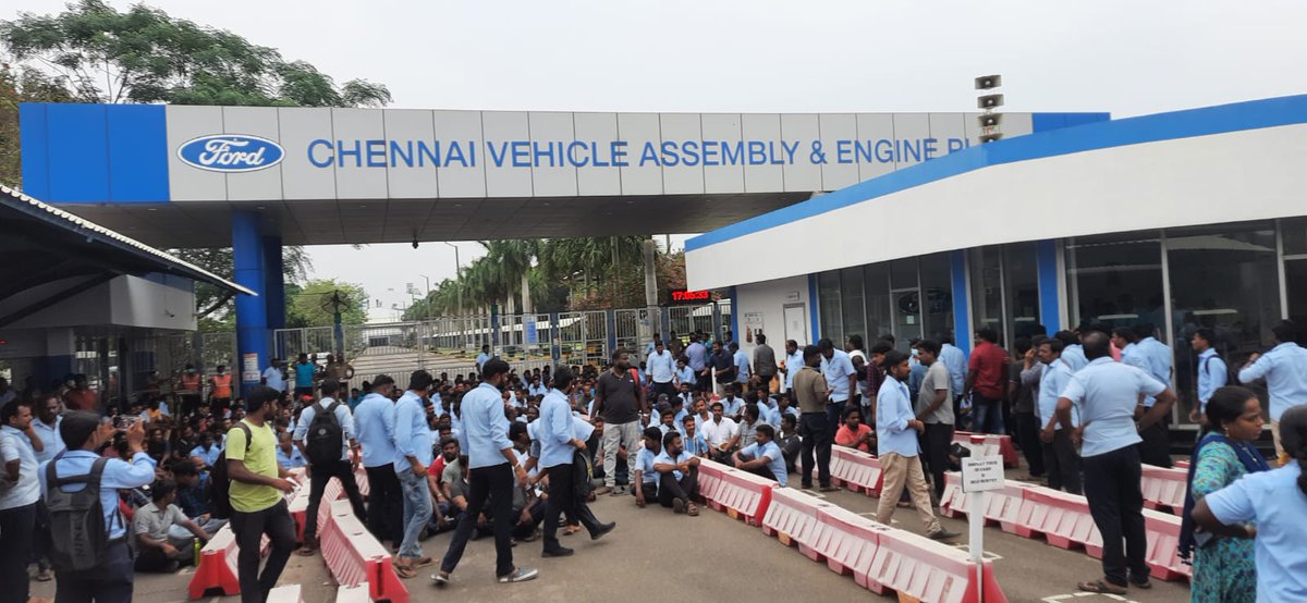 mgopalakris's tweet photo. @jimfarley98 
Ford India Chennai plant at 6 th day continues in employees protest-support and save employees. https://t.co/lAhT16GGgd