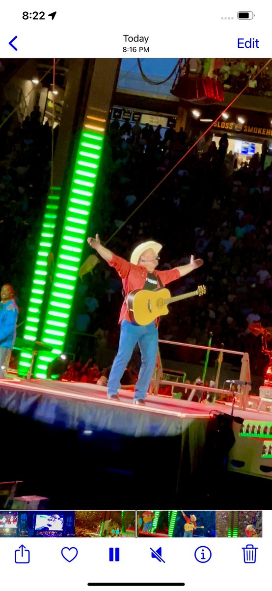 Welcome to BHM <a href="/garthbrooks/">Garth Brooks</a>! Here taking credit for the beautiful Alabama weather! <a href="/spann/">James Spann</a>, #garthinbirmingham #bham #bhmhasmore