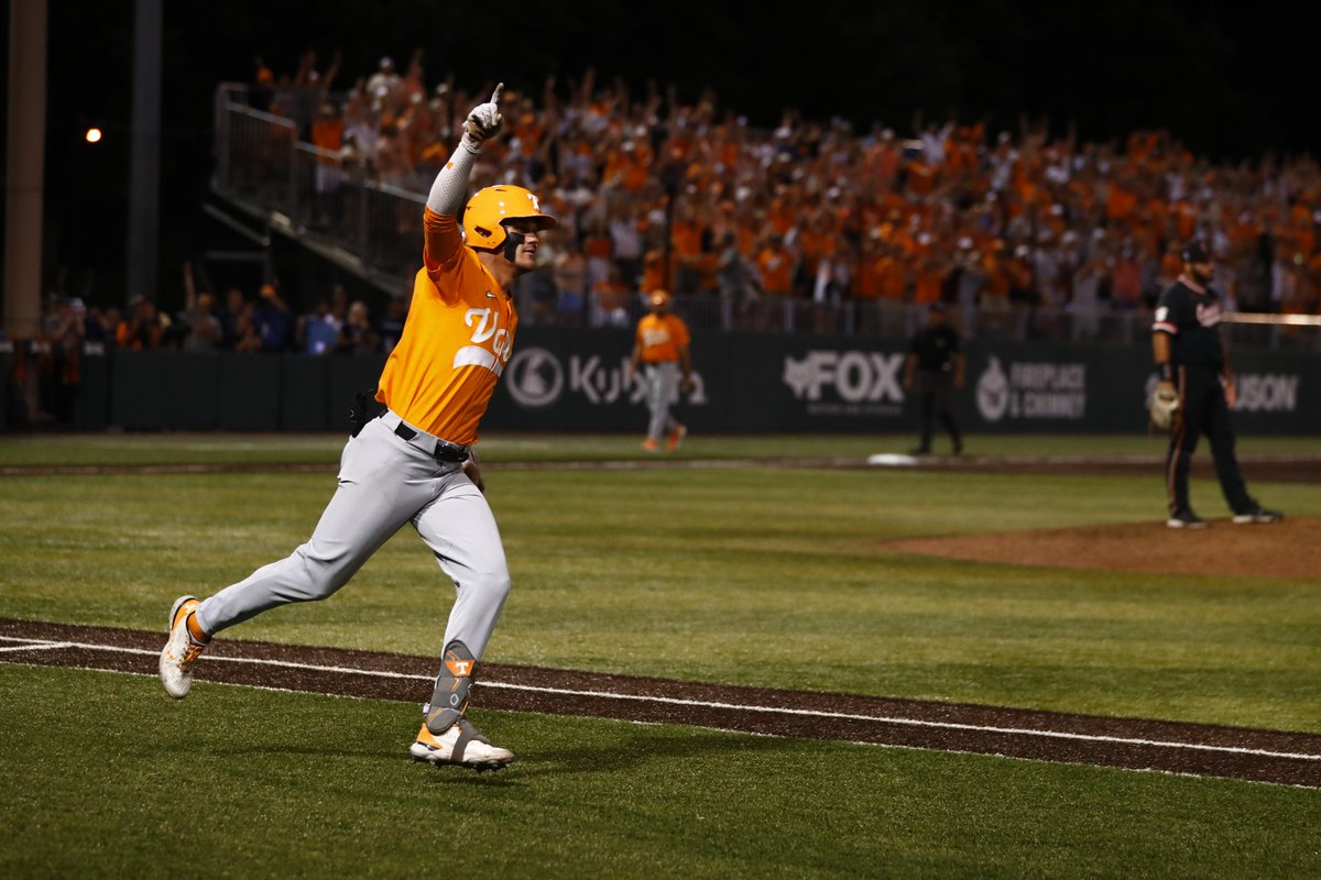 Vol_Baseball's tweet photo. Regional final bound!

#GBO // #VolsWin // #OTH https://t.co/unCJqnBj0Q
