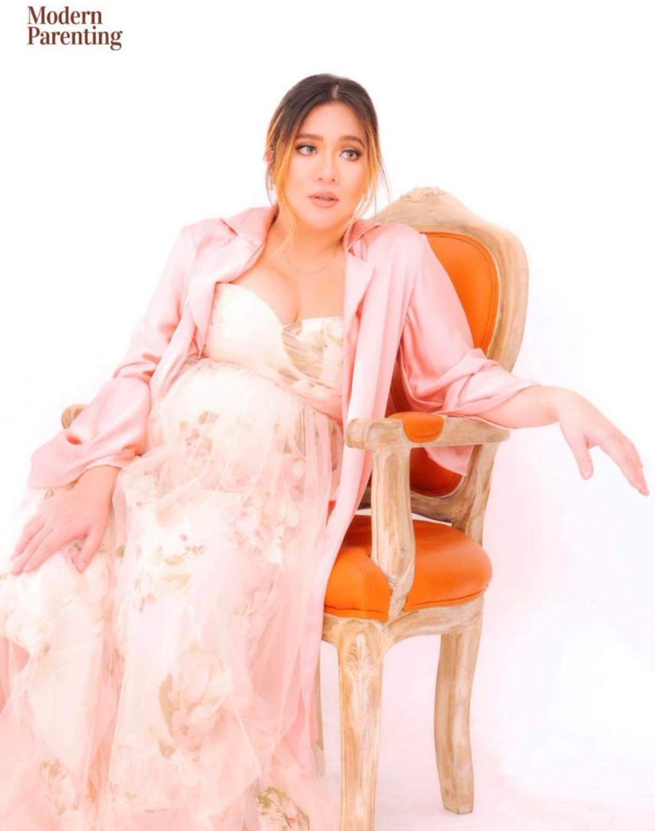 AngelineQFP's tweet photo. Her visual, Queen

WELCOME BACK ANGELINE
#AngelineQuinto

POWER DIVA https://t.co/2chSC3Naeo