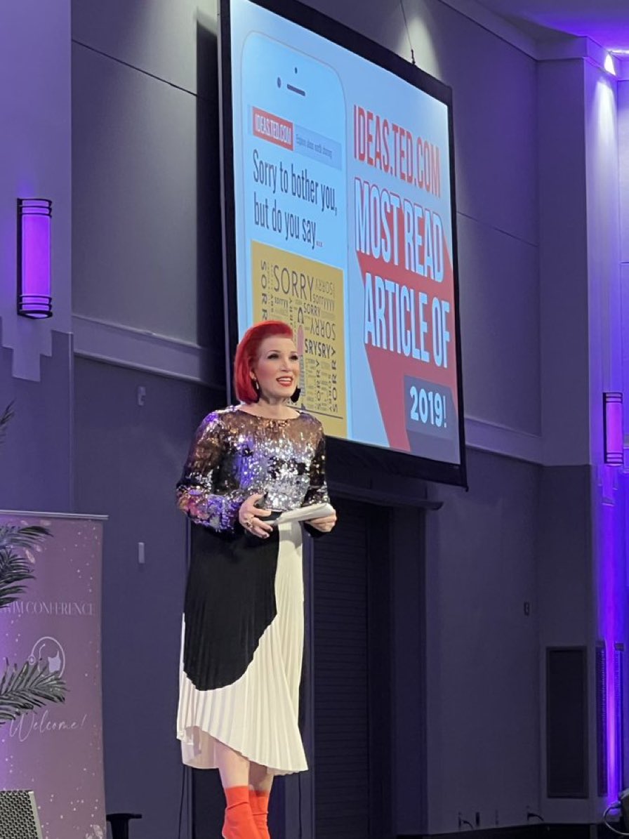 I’m so fan-girling right now at #CWIM2022 @professormaja