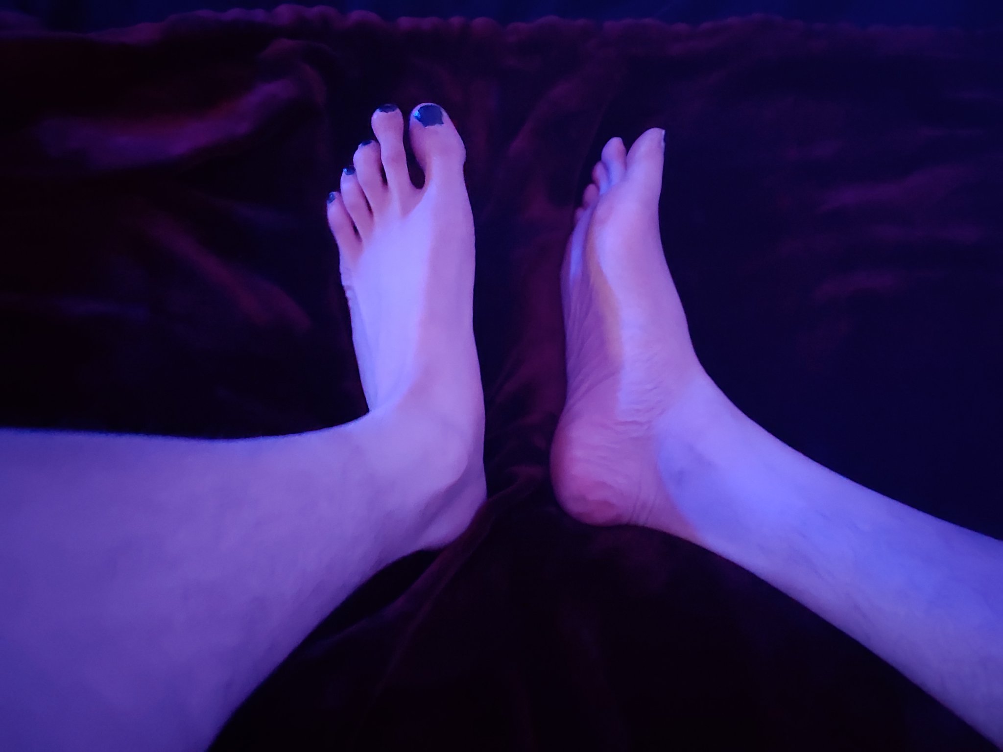 2 pic. They could use a rub.
-
#queer #bi #gay #alt #twink #porn #nsfw #nsfwtwt  #horny #onlyfans #feet