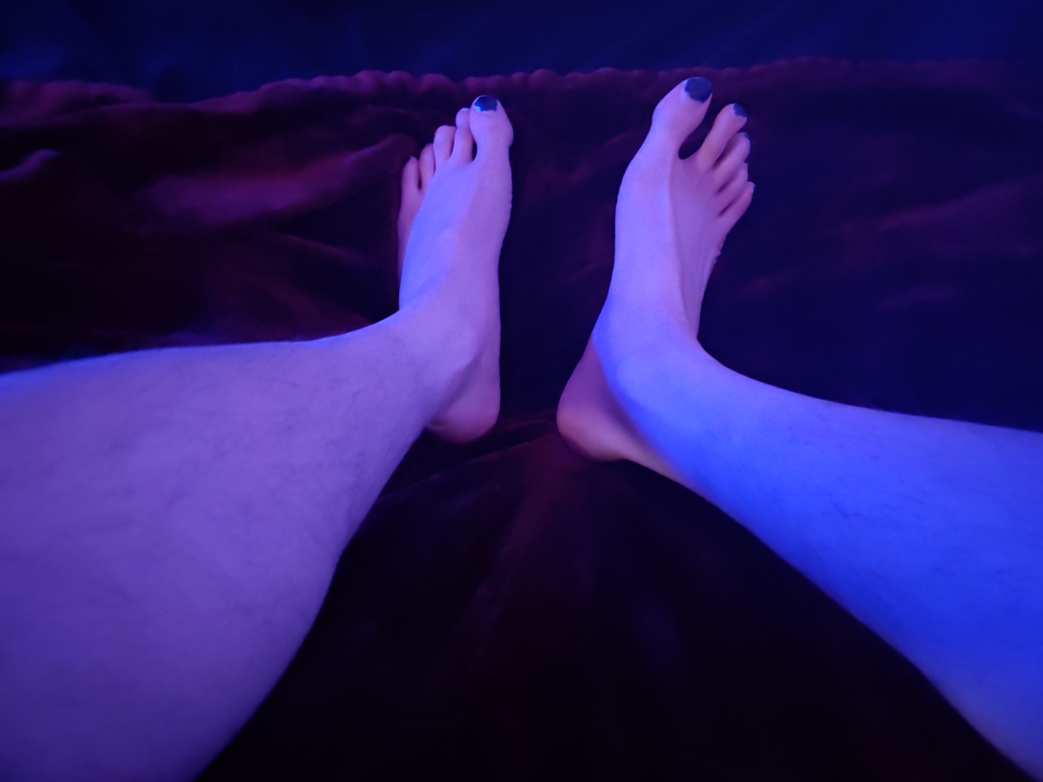 1 pic. They could use a rub.
-
#queer #bi #gay #alt #twink #porn #nsfw #nsfwtwt  #horny #onlyfans #feet