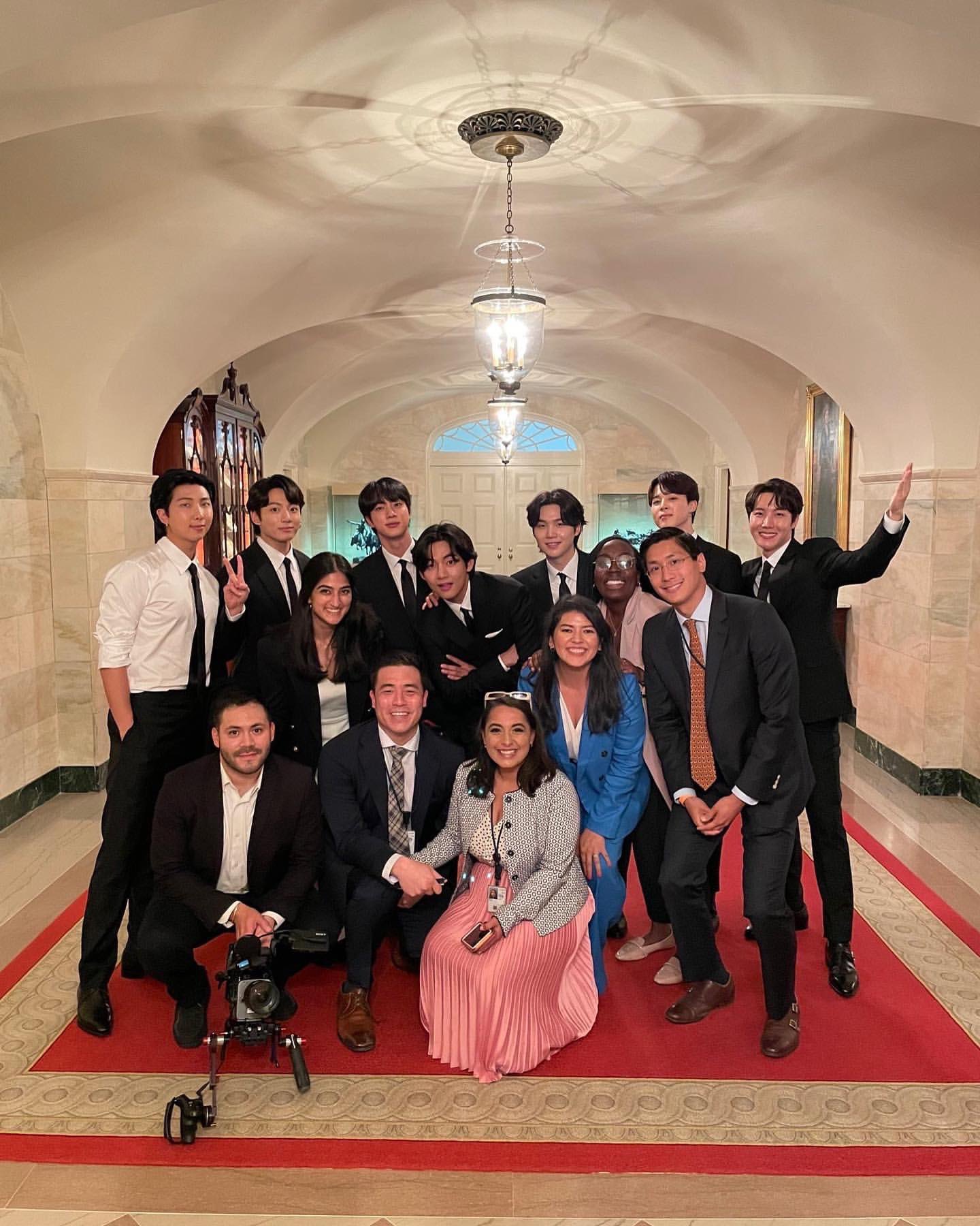 FUdW9LXXEAEKy8-?format=jpg&name=large