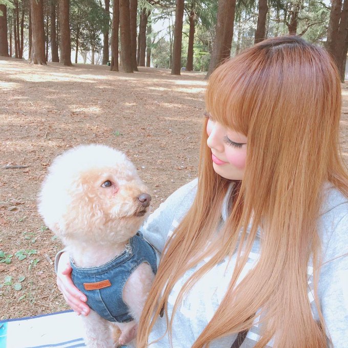 チャチャ、愛おしいチャチャ。 会いたいな。愛してるよチャチャ。 虹の橋で待っててね🌈💛 必ずまた会えるから。 駆けつけてくれた親友達に救われました。 本当にありがとう🥹 https://t.co/pv<a href="/tag/lol"class="tags"><span>#lol</span></a><a href="/tag/natural"class="tags"><span>#natural</span></a><a href="/tag/idontcare"class="tags"><span>#idontcare</span></a><a href="/tag/saggy"class="tags"><span>#saggy</span></a>