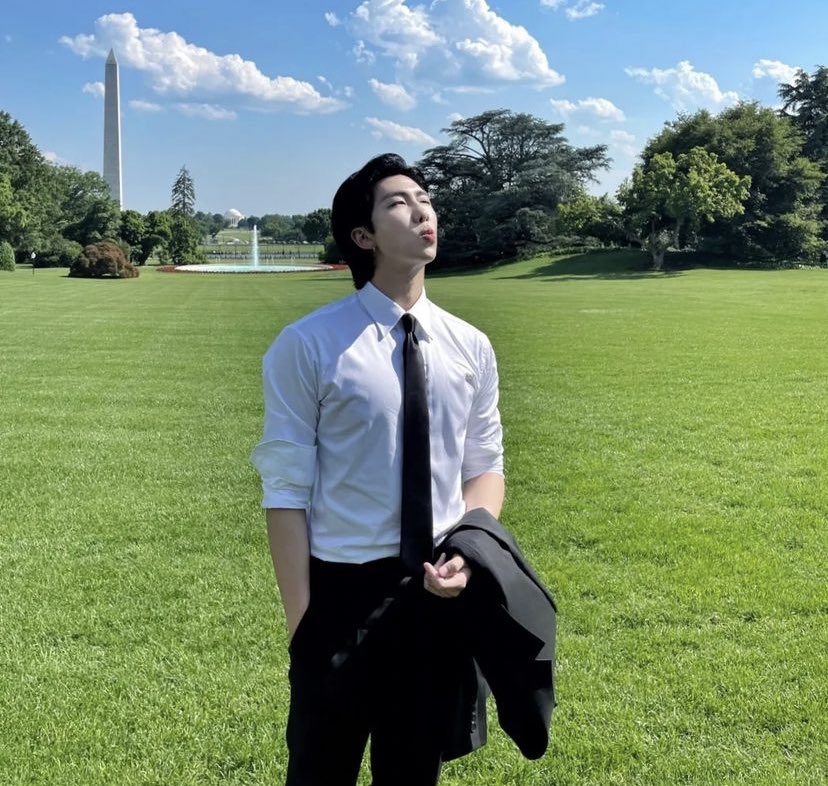 rmarchives's tweet image. HELLO ?!?!!!