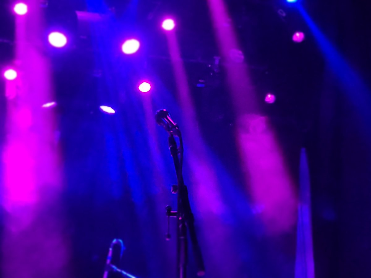 AyyoClumsy's tweet photo. 🎤 🎤 @IamLeroySanchez https://t.co/y6JtUmvtTB
