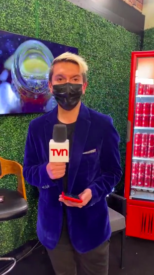 TVN's tweet photo. ✨ ¡Ya se presentaron los 7 finalistas! Estamos EN VIVO desde el #BackstageDigital
¿Quién crees que ganará la #GranFinalTalentoRojo?
Señal EN VIVO ➡️ https://t.co/zU4oQmuVPr https://t.co/RCp2Qk9QPY
