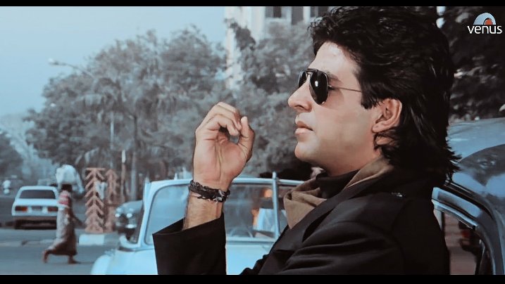 @akshaykumar Sir's Best Look From KHILADI Movie 😍 His First Successful Movie Completed 30 Years Today,  Congratulations #AkshayKumar Sir For #30YearsOfKhiladi 
Movie Which Gives Him The Tag Of KHILADI KUMAR ❤🔥