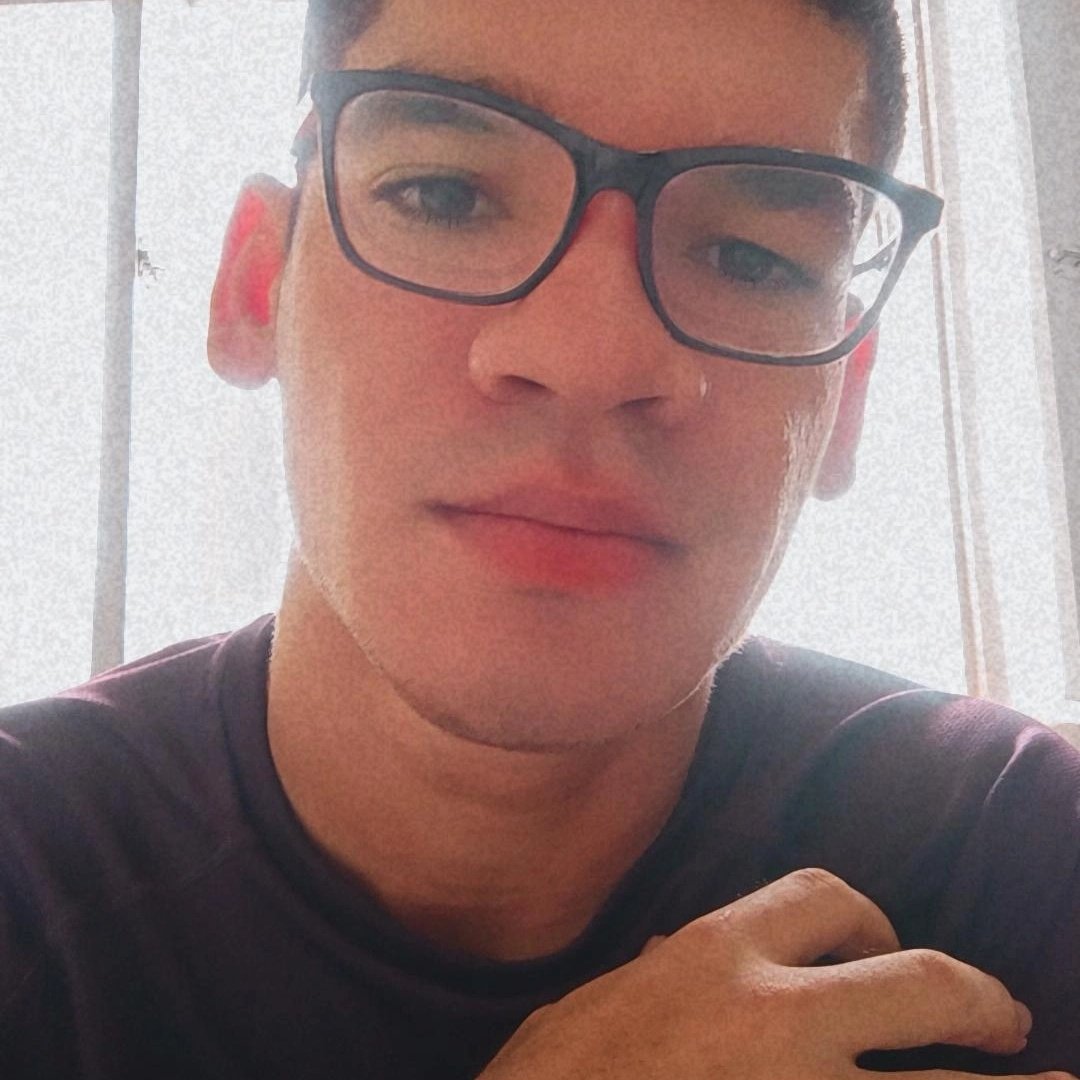 iagoss10's tweet photo. @StrangerNews11 Só me segue ai gente! SIGO DE VOLTA!!!☺️♥️
Follow me there guys.  I FOLLOW BACK!!☺️♥️ https://t.co/TdoCUI3f98