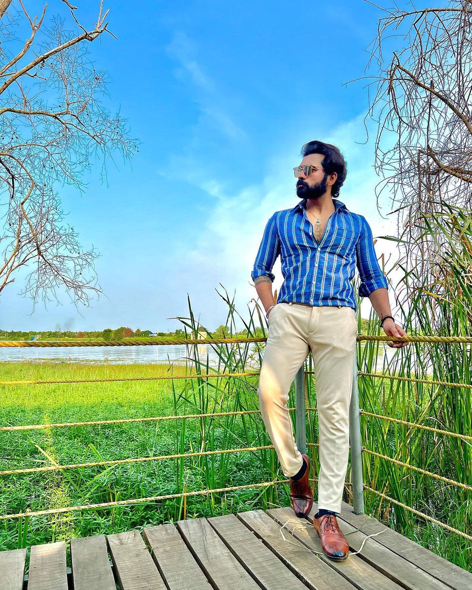 akhilsarthak17's tweet photo. New day new progress ❤️✨

#akhilsarthak #akhilians #metime #nature https://t.co/J5SsTj2oW4