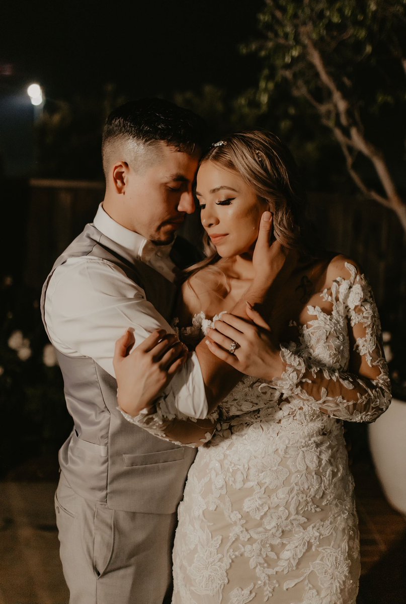 daman_mr's tweet photo. Finally married my best friend last night. It was everything i had hoped it would be and more. To see her in the dress and having such a big smile on her face meant the world to me. I love you babe and hope you enjoyed our day. Fire alarms couldn’t stop us🚨💃🕺🪩 @Michellerinaa https://t.co/CmZRvyYYtk