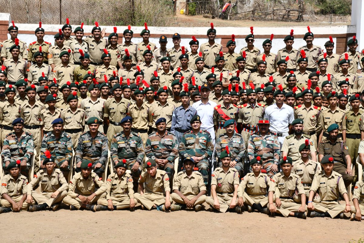 NccDteMPCG's tweet photo. #AmarkantakTrek
#NCCadventure
Brig Rajiv Gautam,Offg ADG,  MP&amp;CG Dte visited Amarkantak Trek loc in the AOR of Jabalpur Gp/MP&amp;CG Dte &amp; addressed the enthusiastic cdts, interacted &amp; felicitated them at the closure of the event.Few pics of the same.
@HQ_DG_NCC
@drajaykumar_ias https://t.co/OufLYI3keK