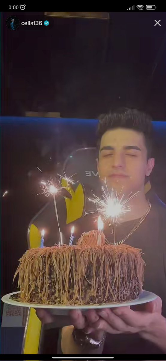 GaripNin's tweet photo. Gündem olduk denizim 😈🎂 @cellatresmi #iyikidoğduncellat https://t.co/Lfu2YzuH89
