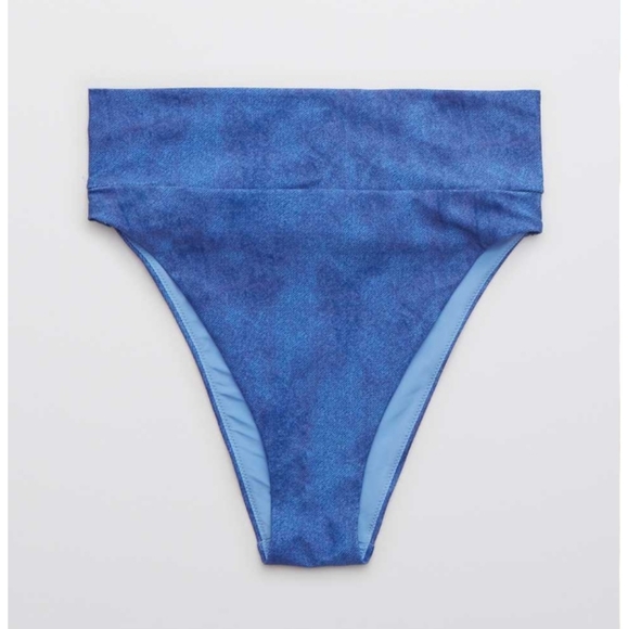 tatymontespr's tweet photo. So good I had to share! Check out all the items I'm loving on @Poshmarkapp from @Twi_Tere #poshmark #fashion #style #shopmycloset #rewash #aerie #asos: https://t.co/If0qBbdxSm https://t.co/4524etlvWg