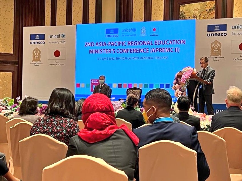 PeterPausk's tweet photo. Kicking off 2nd Asia-Pacific Regional Education Minister's Conference (APREMC II) with 300+ participants from across Asia and the Pacific  #APREMC2 
@unescobangkok
@UNICEF_EAPRO @UNICEFROSA  @TransformingEdu #educationrecovery #educationtransformation https://t.co/L2gaZ7JKo5
