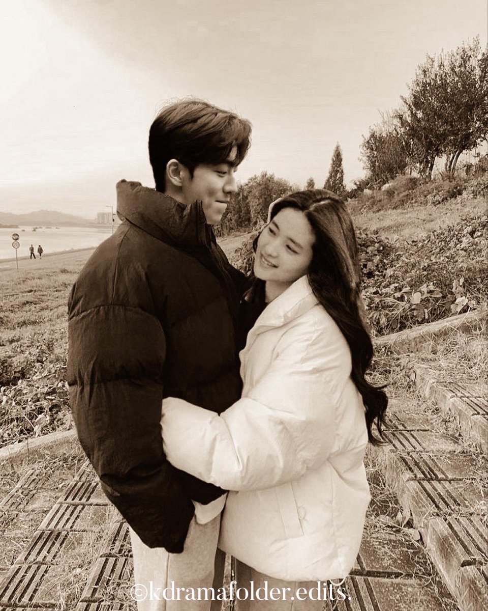 Kdramafldredits's tweet photo. @namridiary Thats why these edits edits exist to comfort our Namri hearts!❤️ https://t.co/iFXCpPG00m