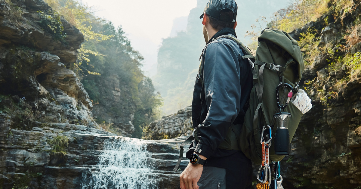 Whether you’re hiking up new heights or taking a quick spin through the scenic landscapes, #HUAWEIWATCHGT2Pro takes you where you want to go in style. Admire the world around you and marvel at its beauty in celebration of #WorldEnvironmentDay !