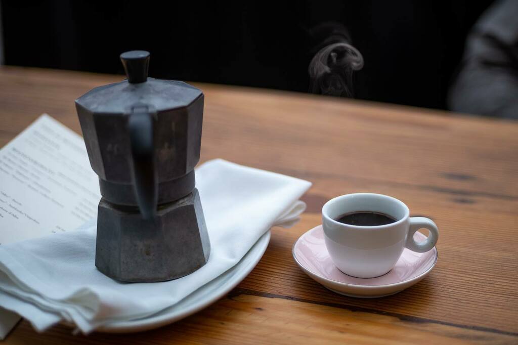 stirwise's tweet photo. Puff puff
.
.
#coffee #espresso #outdoordining #moka #☕️ #capitolhillseattle #thegoodlife #leicam #leicam10 #mhexanon #konica https://t.co/VsJisCOeFE