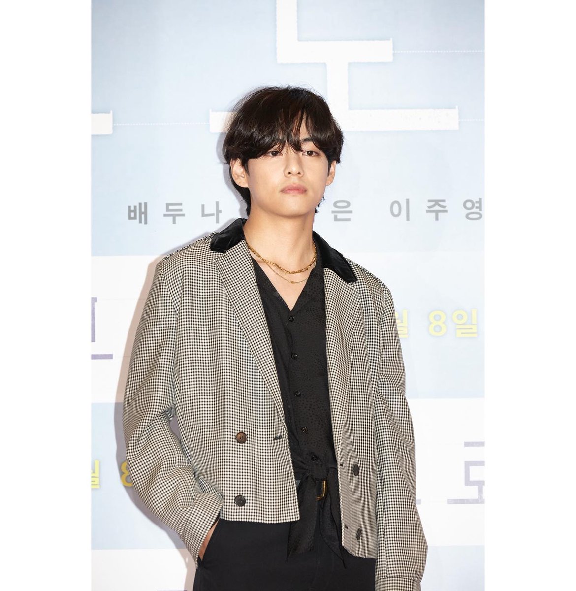 taehyungathv's tweet photo. 220605 | CJ ENM Movie, a South Korean entertainment company Instagram post

👤: <#Broker>'s Special ⭐s on special journey together!
Thank you to all for coming to the VIP premiere! #Letsbetogetherforever ✨ https://t.co/ckkwDFIzpy