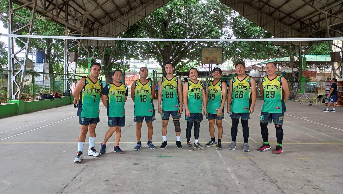 olivercasincad's tweet photo. Entering the semis with a 5-0 record... Lakas ng kakampi q talaga...

#GuruHitters https://t.co/6AMtVZSV0P