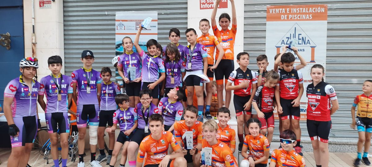 La Unión Ciclista Ilicitana logra el triunfo en el II #TrofeuEscolesRafaValls <a href="/uc_ilicitana/">UCIlicitana</a> #clubciclistacrevillent <a href="/CCAlmoradii/">ClubCiclistaAlmoradi</a> <a href="/ccrafavalls/">ccrafavalls</a> <a href="/RafaVallsFerri/">Rafa Valls Ferri</a> <a href="/fciclismocv/">fccv</a> alicanteconelplatogrande.com/2022/06/05/la-…