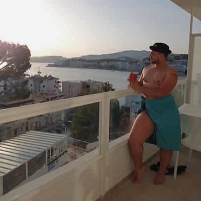 PolloViFlo's tweet photo. #NuevaFotoDePerfil https://t.co/0n0ylhuexV