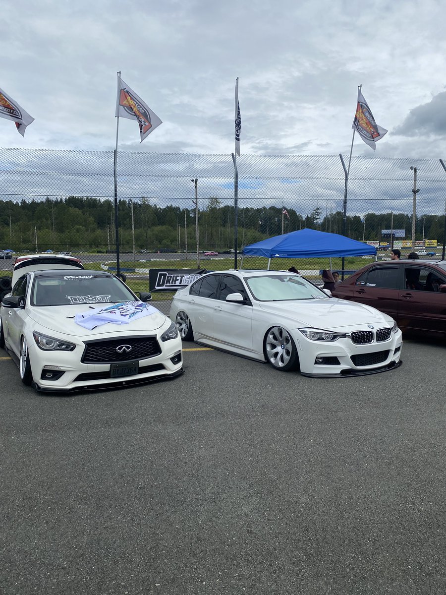 David2Carter's tweet image. Won my first award today🥹 Driftcon Best BMW