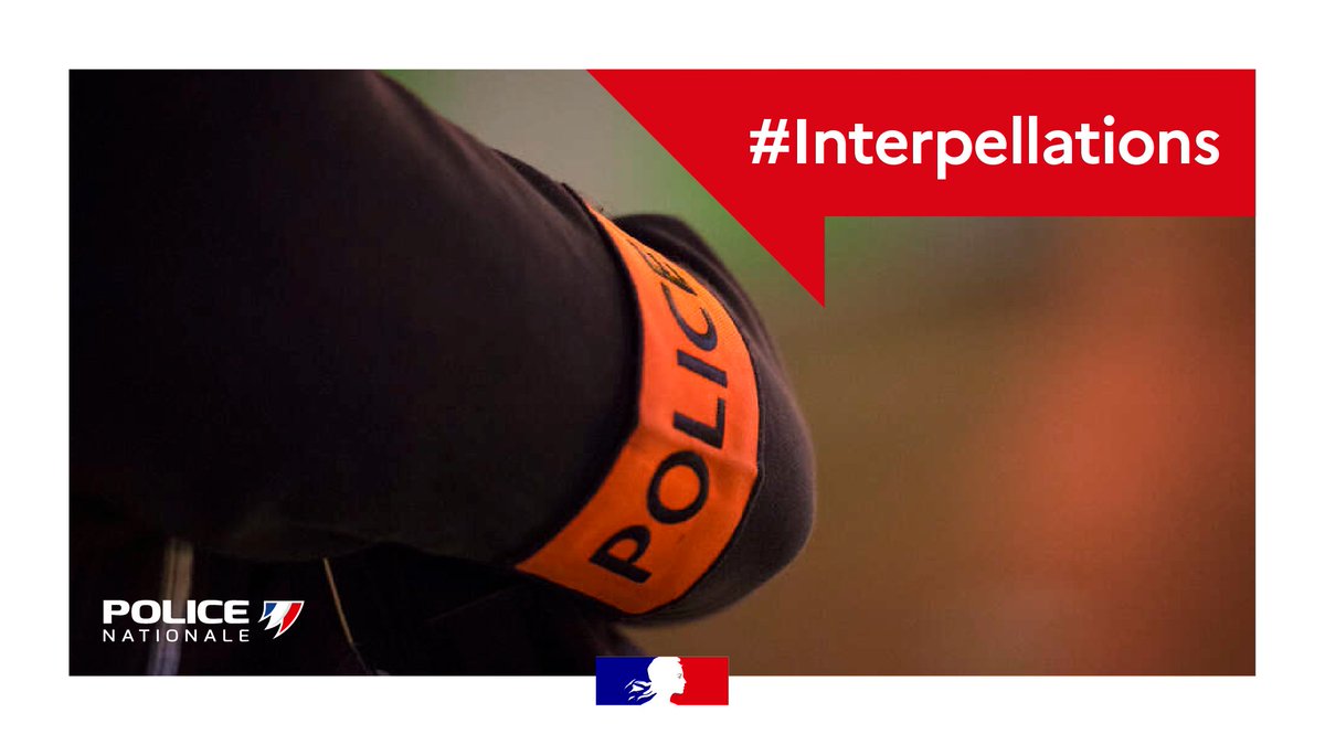 PoliceNat78's tweet photo. 🚨 Cette nuit, à la suite d'un 🔥 de véhicule sur la commune de @villepoissy, un équipage BAC de la @PoliceNat78 venu en renfort, était pris à partie par un groupe d'individus (insultes, jets de projectiles).
Les effectifs parvenaient à interpeller deux auteurs. 👏
➡️ GAV https://t.co/fIso2r2CmO