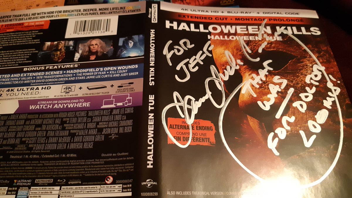 KDavJeff's tweet photo. Excited for @halloweenmovie all over again! Great chat at @NFComicCon with @jamesjcourtney about HKills and Nancy Stephens (Marion) and got creative with a Marion-inspired signature quote. That series (next to SW and Jurassic) is my life so bring on #HalloweenEnds. https://t.co/PWdKNkEjzK
