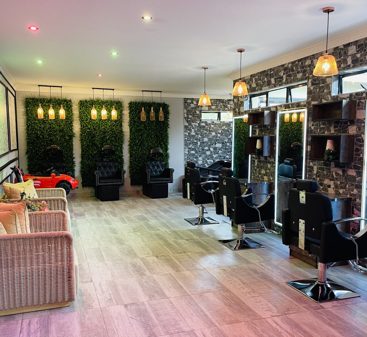 OpulentIntDzine's tweet photo. A bespoke Salon project completed in Lesotho. We absolutely enjoyed working on this project. Call us on 0674017626 / 0826676339 for your exclusive interior design services! #interiordesign #interiordecor #proudlysa #interiordesignSA #furnituredesign https://t.co/QEGDx58yAI