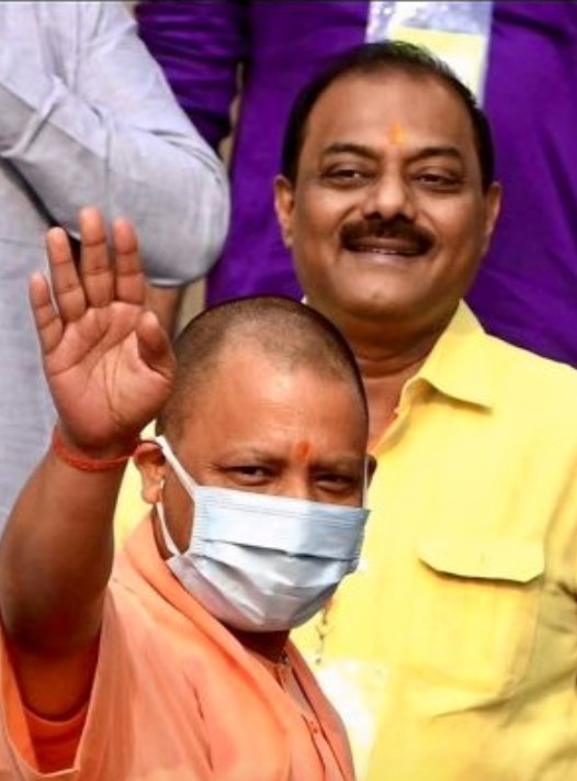 TheMacredo's tweet photo. #BREAKING: As anger and boycott escalated in Arab, India's ruling BJP suspends their spokespersons Nupur Sharma and Naveen Jindal over derogatory remarks on Prophet Muhammad.

#إلا_رسول_الله_يا_مودي https://t.co/E4WLbsQeR0
