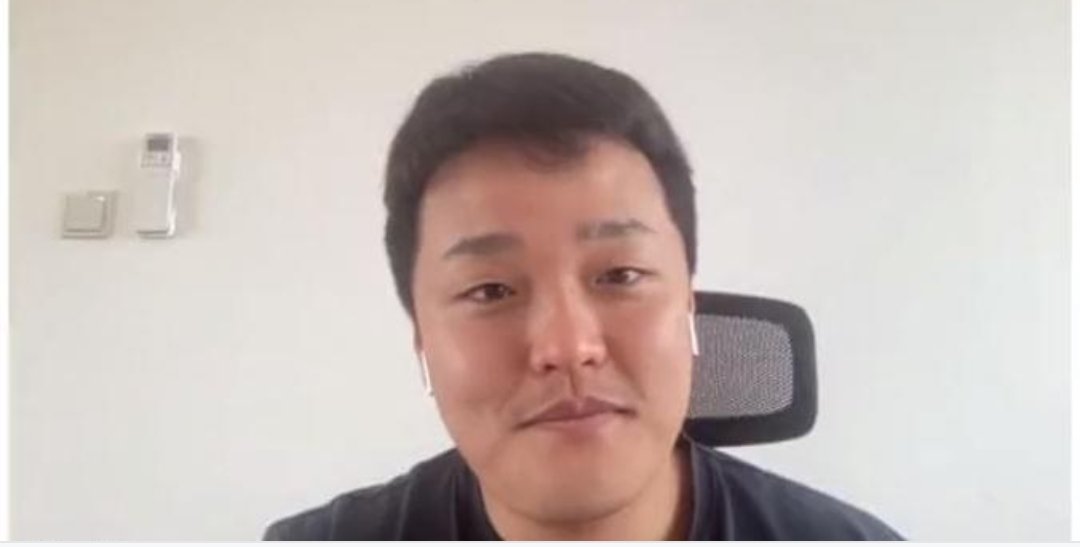 samiulsaadd's tweet photo. #TERRALUNA Bustard
#DO KWON Scammer.
#Binance #CZBinance helped to scam LUNA.
#LUNASCAM Coin
No One should invest #LUNA, #UST, #LUNC. https://t.co/QnPv0babEH