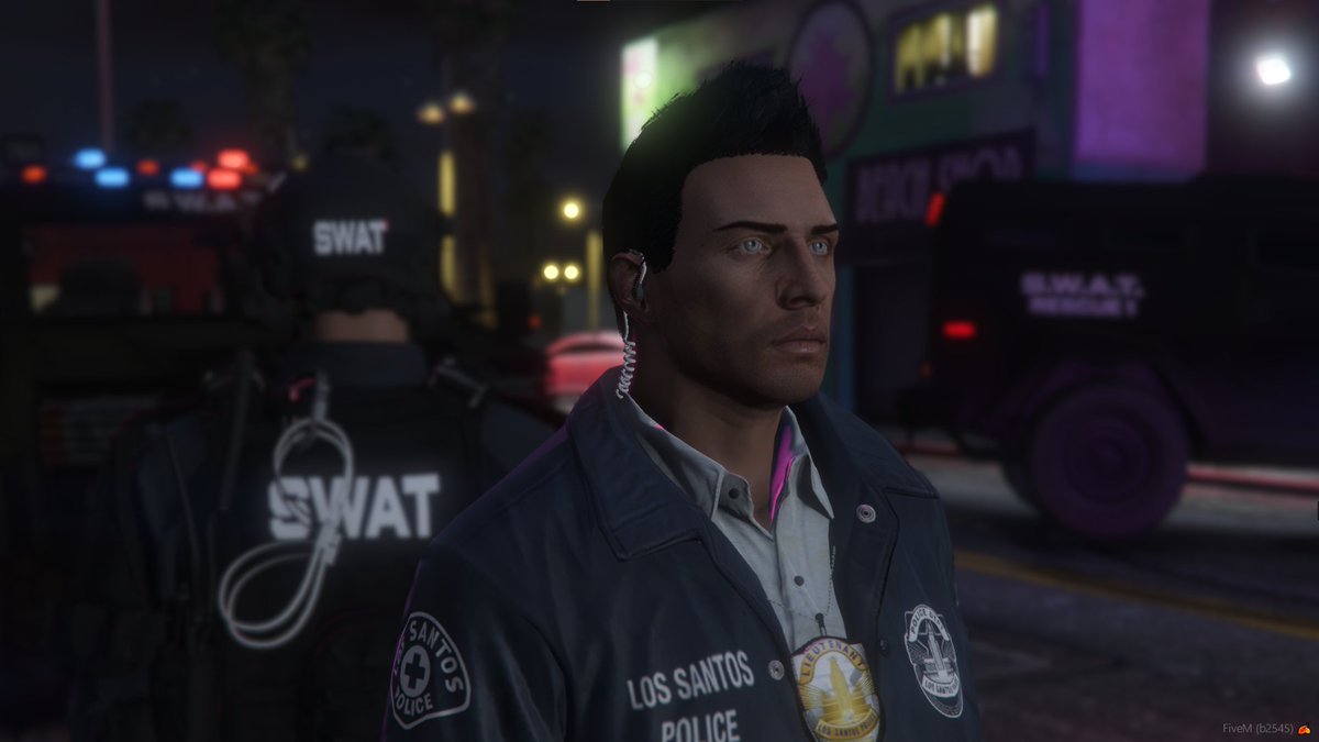 LSPDOverlife's tweet photo. ¡Un cuerpo de élite, una actuación de élite!. Comisaría de Little Seoul, para cualquier emergencia no dude en llamar al 911. 

#LSPD #ObeyAndSurvive https://t.co/rWYqYBGO5K