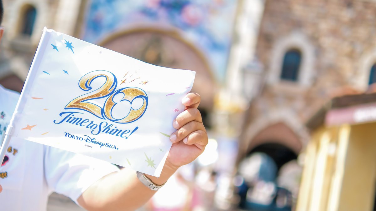 k1__5195d's tweet photo. 東京ディズニーシーの20周年を楽しむ1日の始まり。 https://t.co/EUtG2381mh