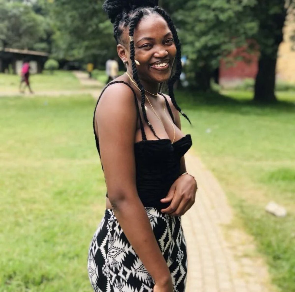 O_Keniith's tweet photo. Happy Sunday 😋🔥 https://t.co/la3eY7eN7q