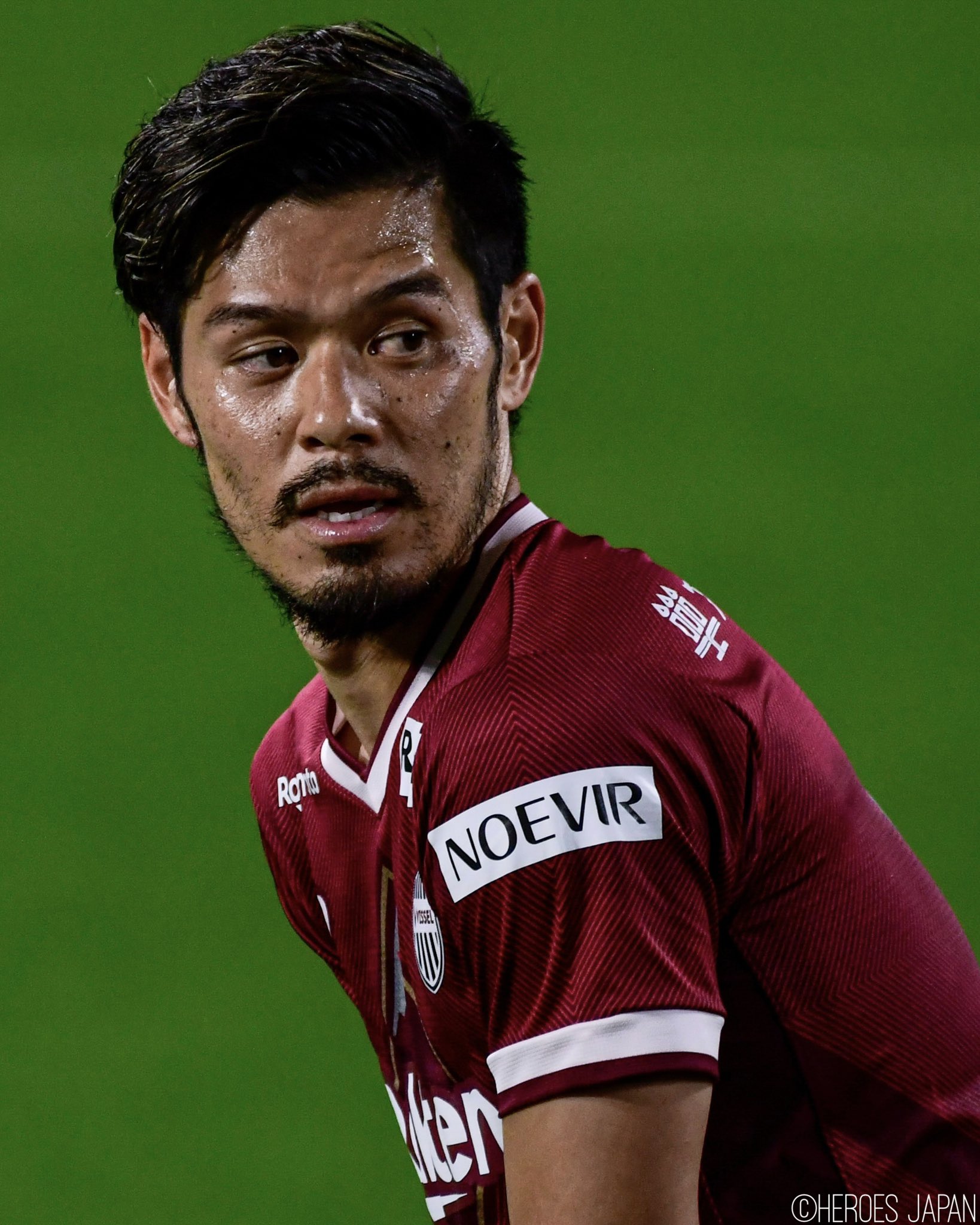 تويتر Heroes Japan けいすけ على تويتر Twitter版 絶対的必要不可欠な存在 山口蛍 選手 ヴィッセル神戸 J撮り Hjksk T Co 60rykzrtm3