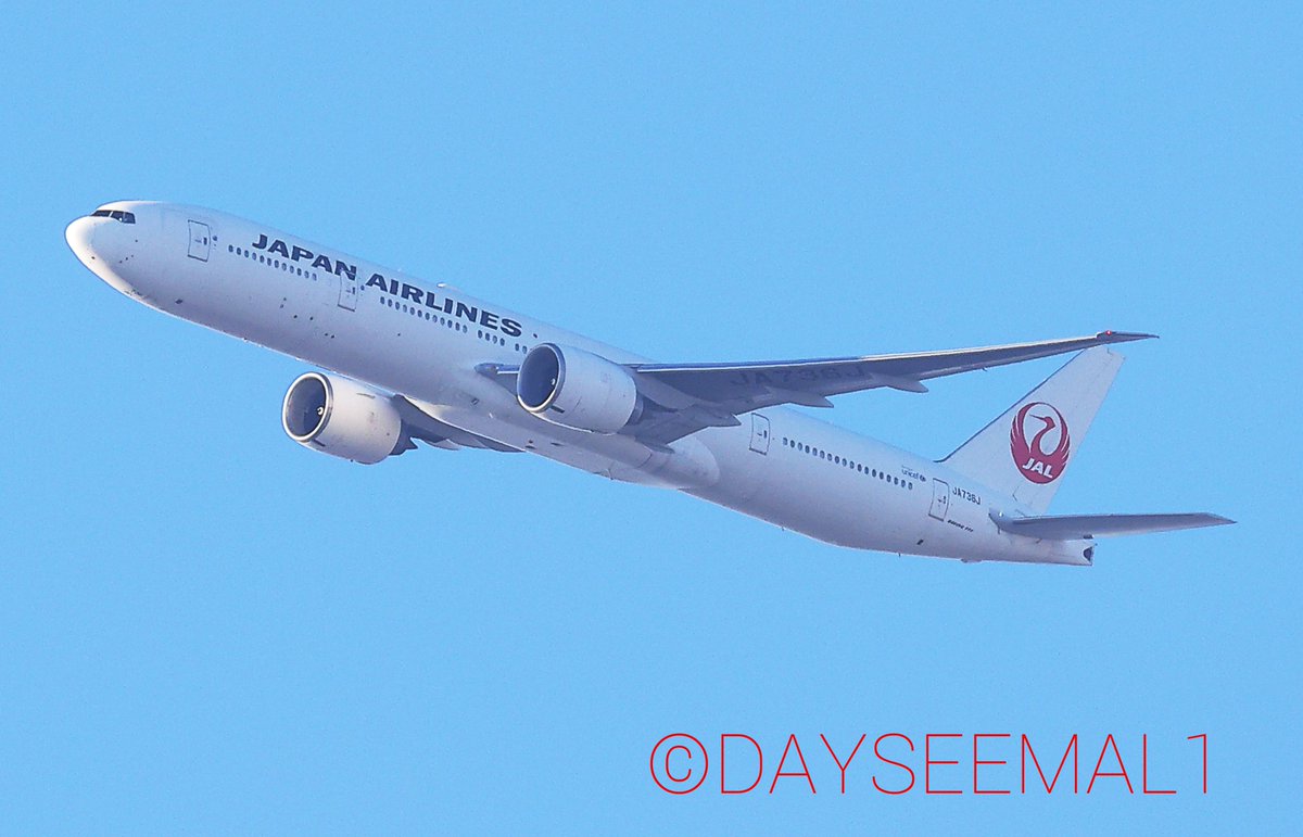 DAYSEEMAL1's tweet photo. A Japan Airlines Bowing 777-300ER JA736J landing in Tokyo International Airport.
2022/1/2
#JA736J
#JL44 (LHR→HND) https://t.co/EHTyl09HyH