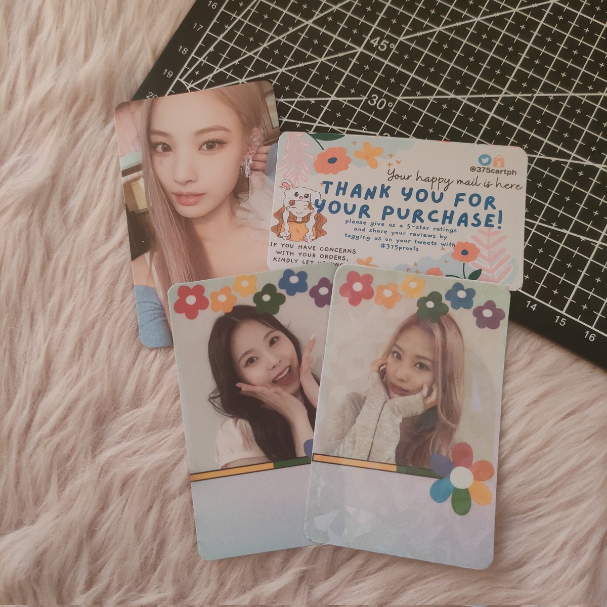 soushimzext's tweet photo. 💌 ⇢ ˗ˏˋ | #taetaemails #375proofs ࿐ྂ

My first Jinni pc came home today! I didn't expect na malakas sparks ng pc niya kaya nabudol ako bigla. 🥲 Thank you @375cartph for packing her safely and also for updating me from time-to-time~ 🫶 Until next transaction po! https://t.co/tyPDHDMYQD