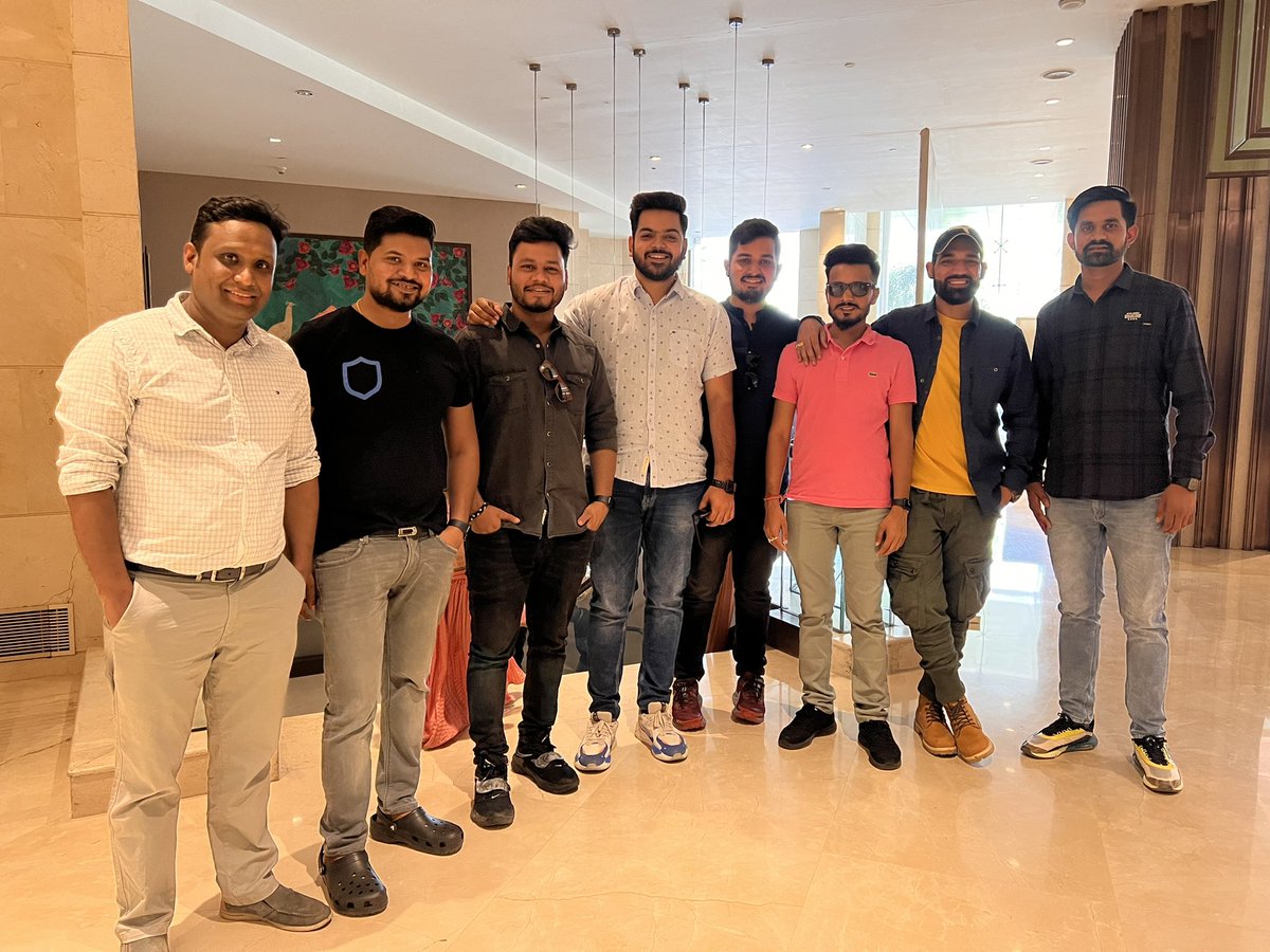 BudhilVyas's tweet photo. #Crypto People met in DELHI🔥 https://t.co/YtrVP2sSDn