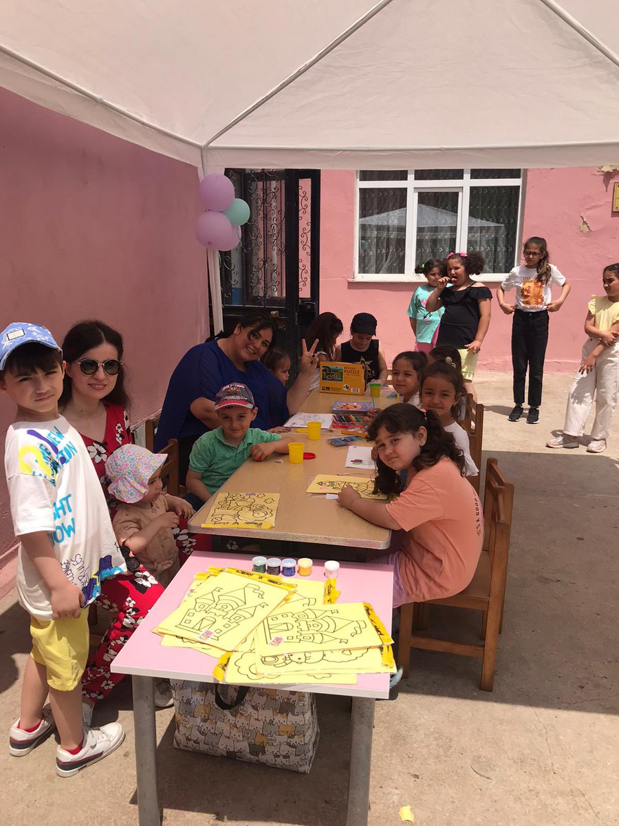 Okul öncesi standımızda önümüzdeki yıl anasınıfına başlatacak öğrencilerimizle çeşitli etkinlikler yapıldı 🌸 <a href="/zuleyhaaldogan/">Züleyha Aldoğan</a> @il_milli <a href="/KilimliMEM/">Kilimli İlçe Milli Eğitim Müdürlüğü</a> <a href="/Myldz74/">Muzaffer Yıldız</a>